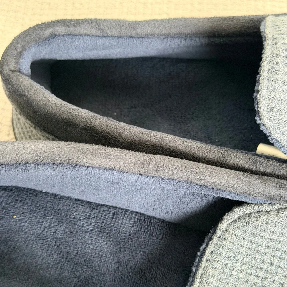 HomeTop Mens Waffle Knit Memory Foam Loafer Slippers Blue US 11 Lightweight